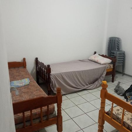 Apto Com Piscina 100 Mts Da Praia Прая-Гранди Экстерьер фото